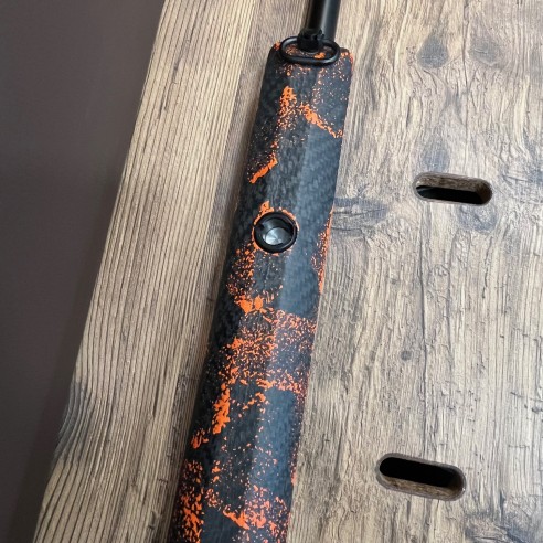 Crosse carbone FBT Unic Orange pour R8...