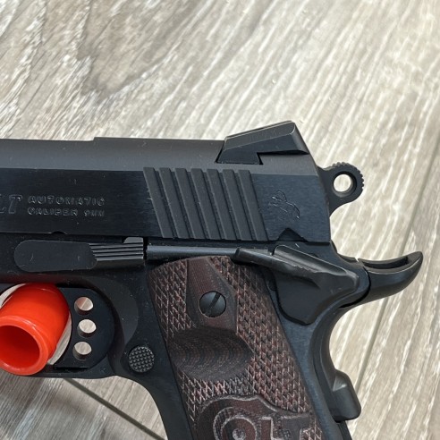 Occasion - Pistolet COLT 1911 Combat Commander...